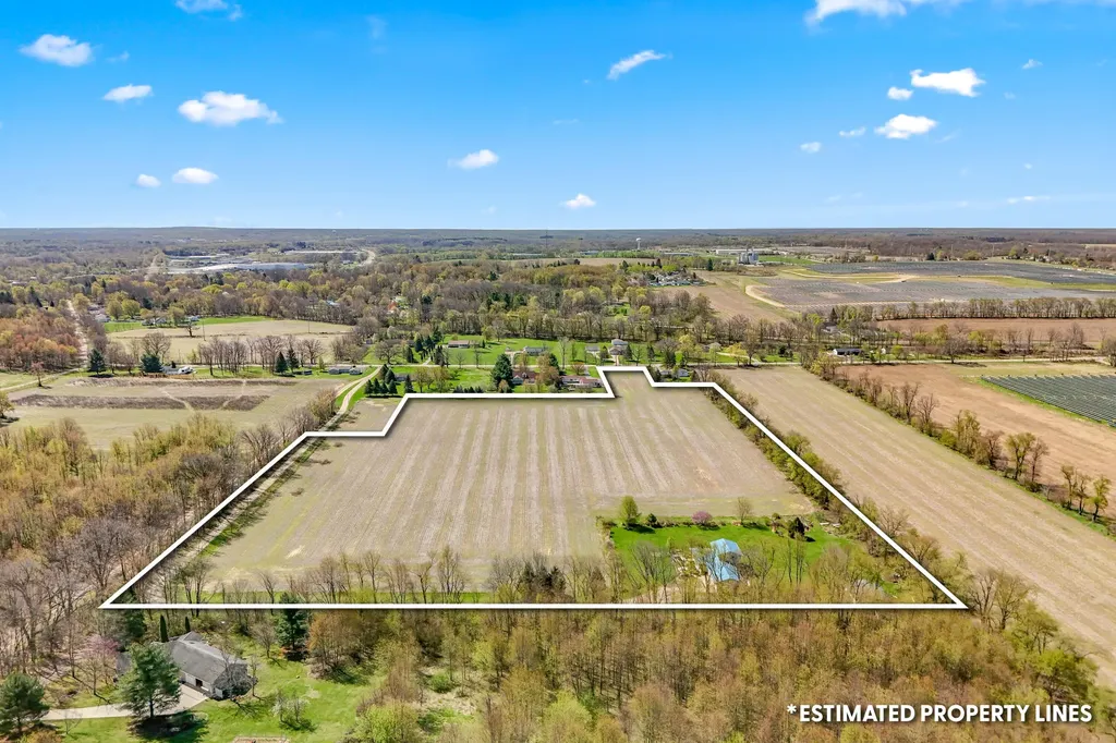 320 Jonesville Road Jonesville City MI 49250