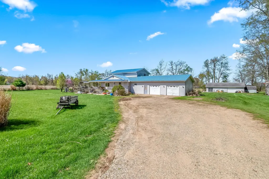 320 Jonesville Road Jonesville City MI 49250