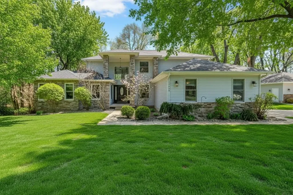 15660 Kesselwood Trail Marshall Township MI 49068