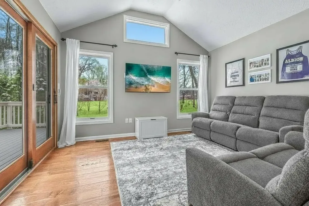 15660 Kesselwood Trail Marshall Township MI 49068