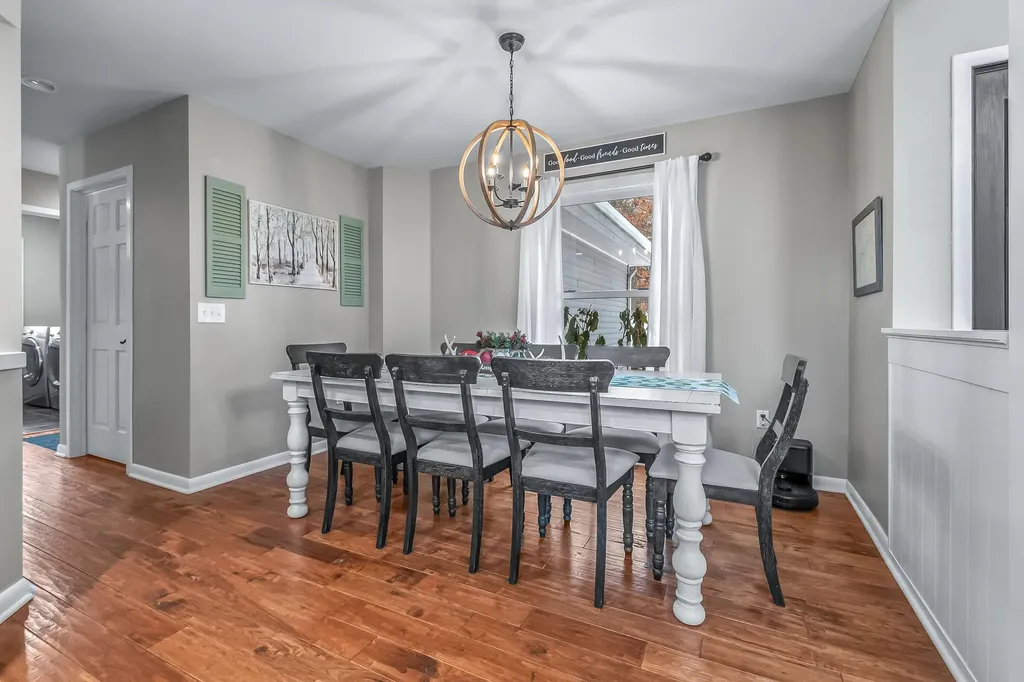 15660 Kesselwood Trail Marshall Township MI 49068