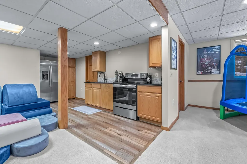15660 Kesselwood Trail Marshall Township MI 49068
