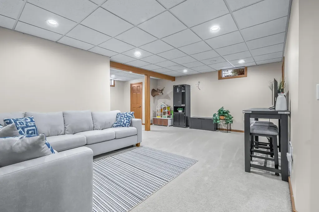 15660 Kesselwood Trail Marshall Township MI 49068