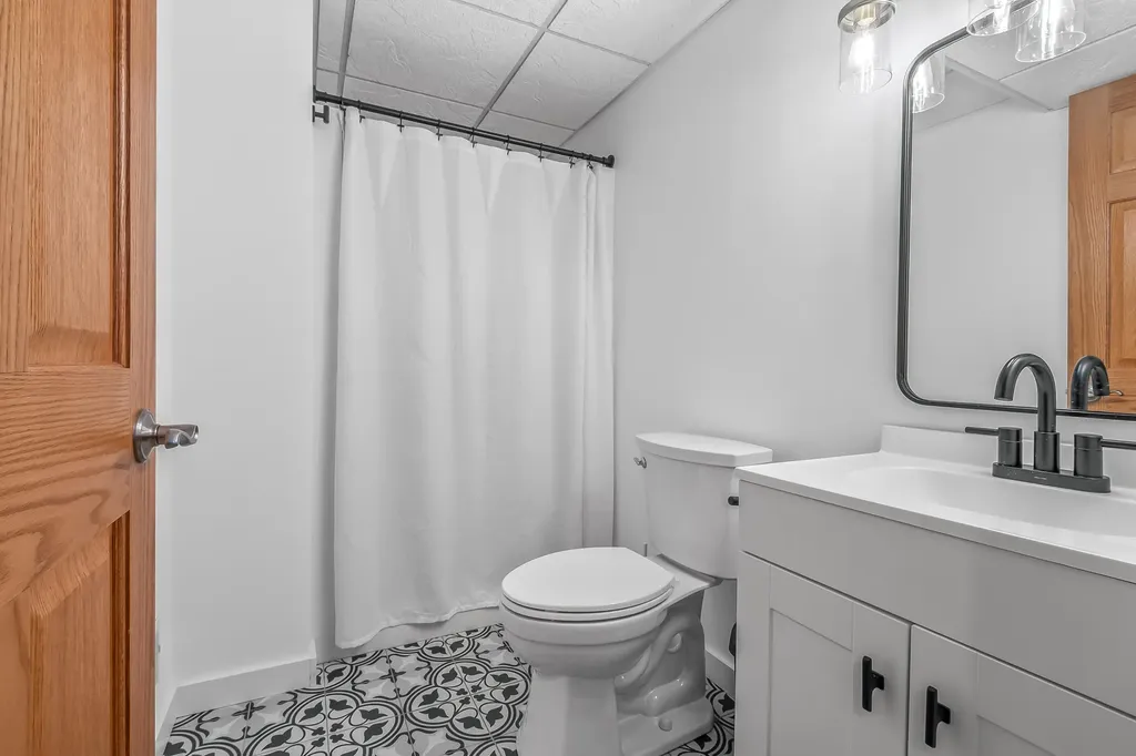 15660 Kesselwood Trail Marshall Township MI 49068