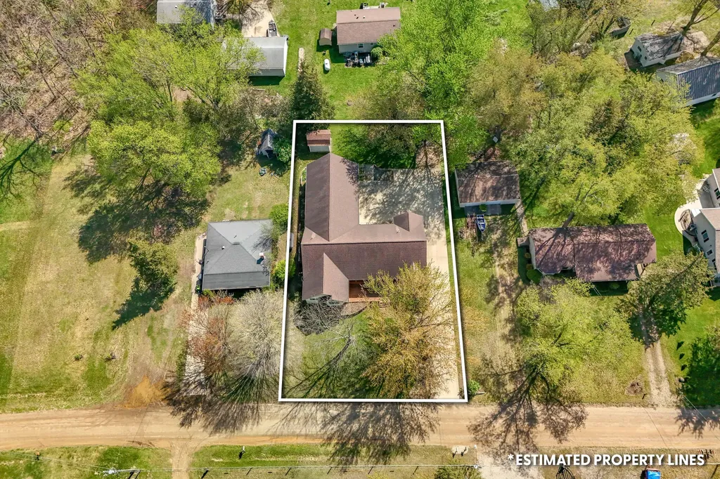 3185 Totem Trail Reading Township MI 49274