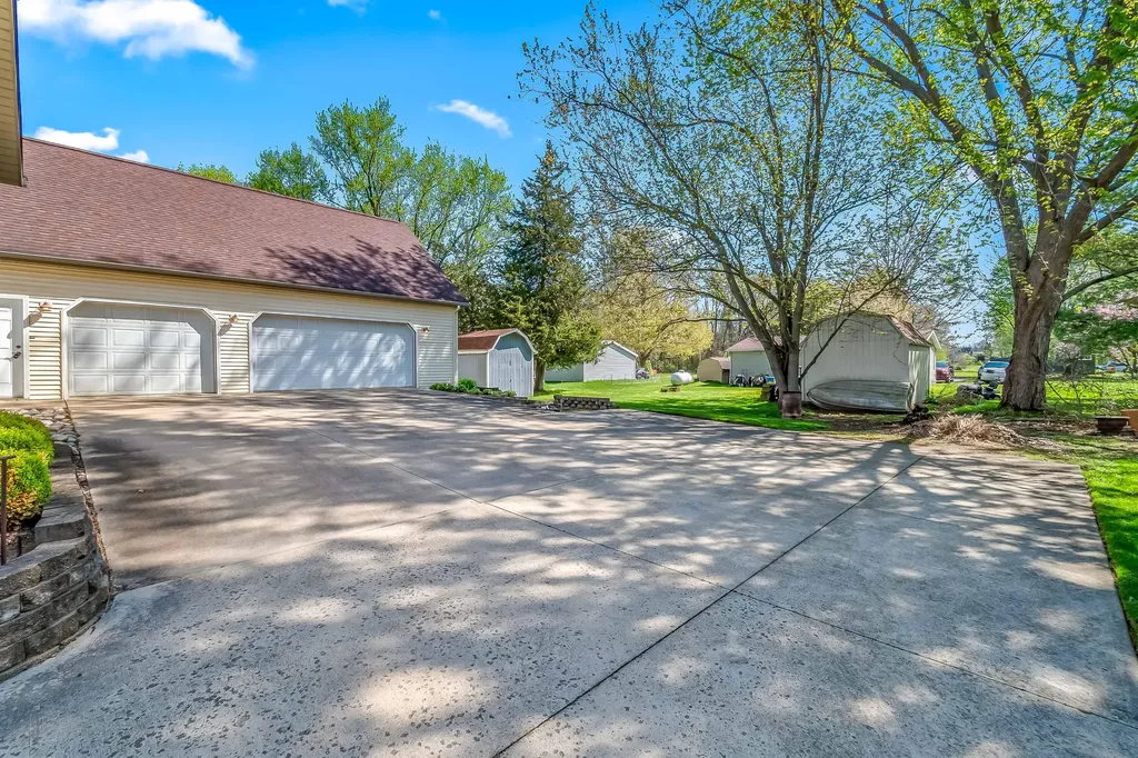 3185 Totem Trail Reading Township MI 49274