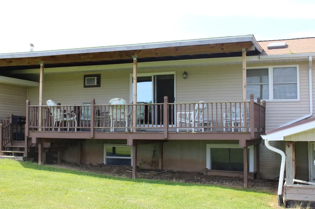 2812 Shoreline Drive Hill Township MI 48635