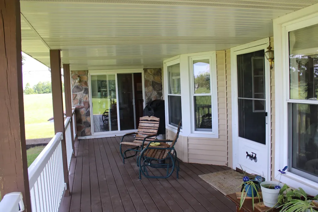 2812 Shoreline Drive Hill Township MI 48635