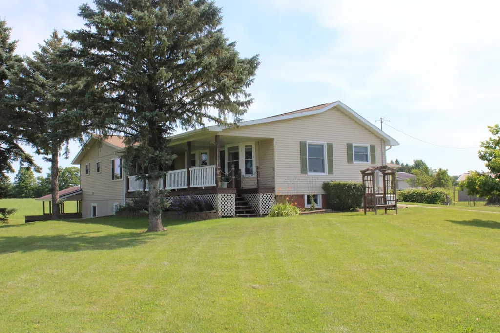2812 Shoreline Drive Hill Township MI 48635