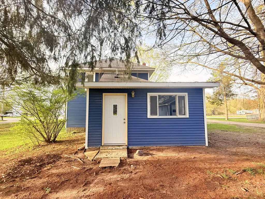 2249 E Montgomery Road Woodbridge Township MI 49242
