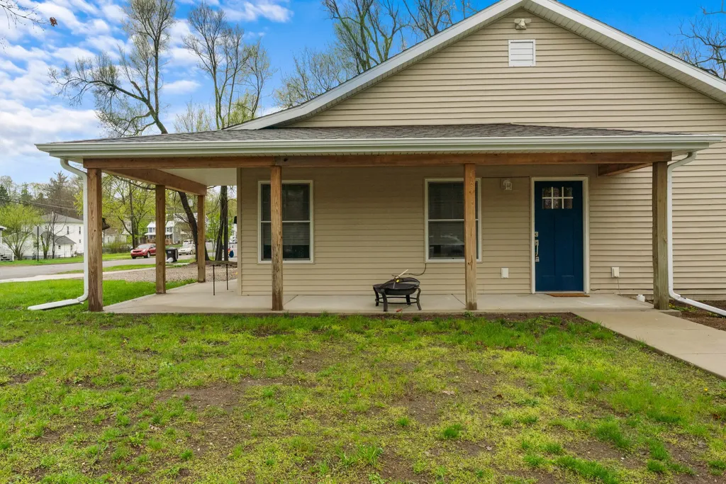 91 Union Street Hillsdale City MI 49242