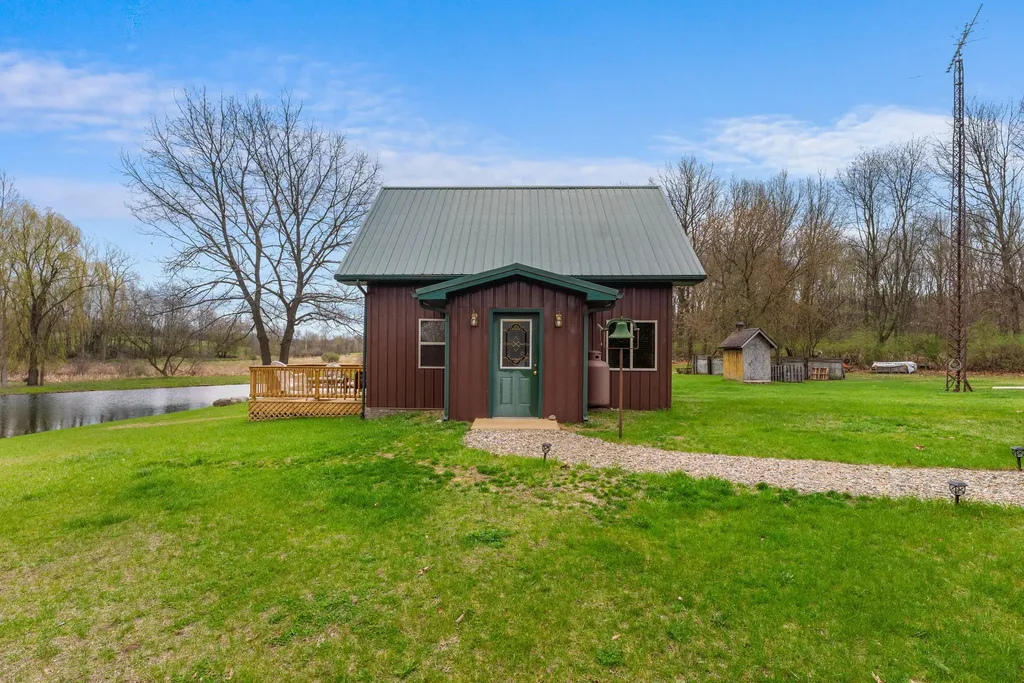 1841 N Bunn Road Hillsdale Township MI 49242