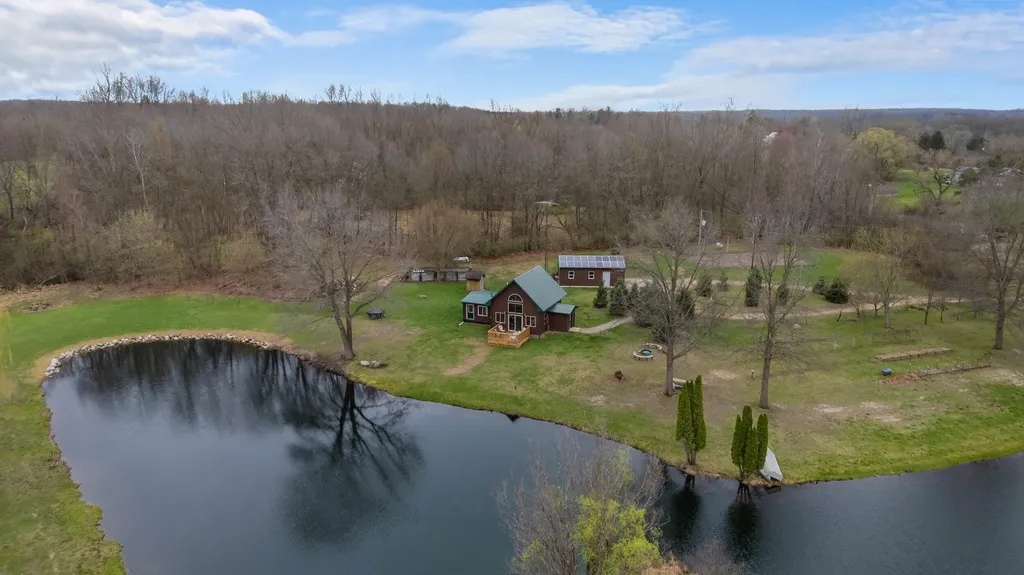 1841 N Bunn Road Hillsdale Township MI 49242