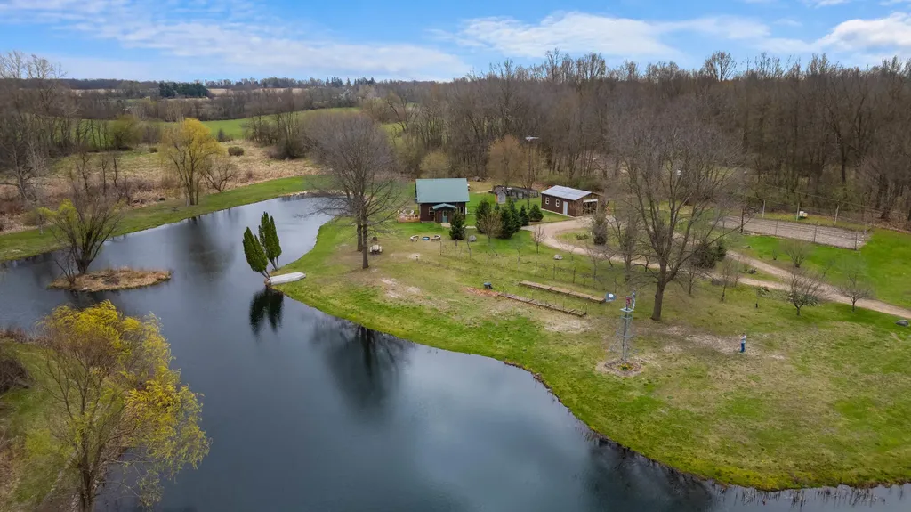 1841 N Bunn Road Hillsdale Township MI 49242