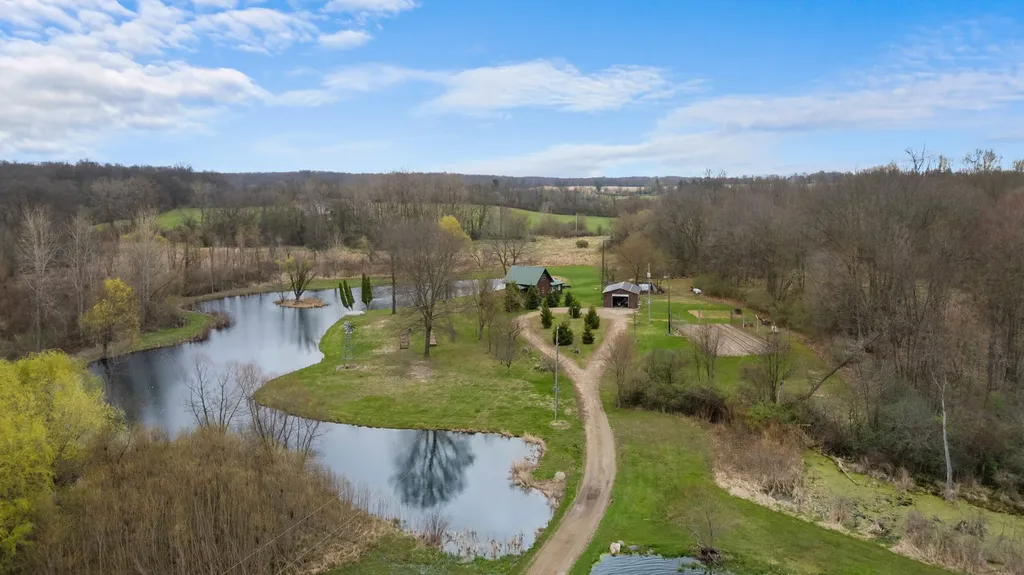 1841 N Bunn Road Hillsdale Township MI 49242