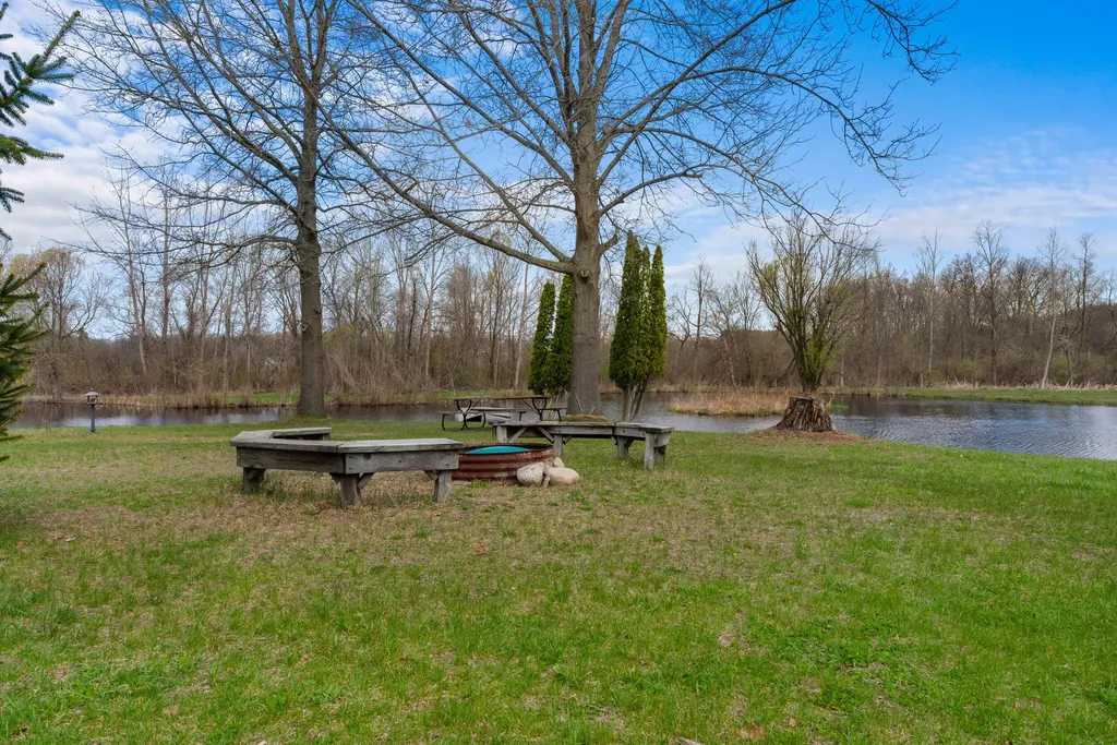 1841 N Bunn Road Hillsdale Township MI 49242