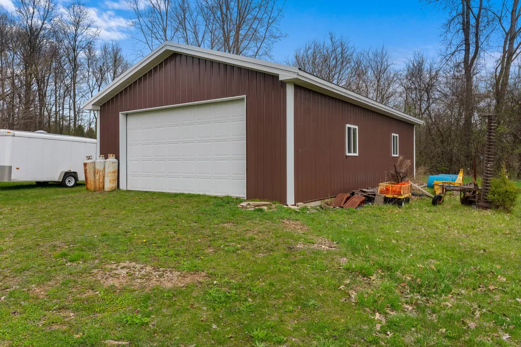 1841 N Bunn Road Hillsdale Township MI 49242