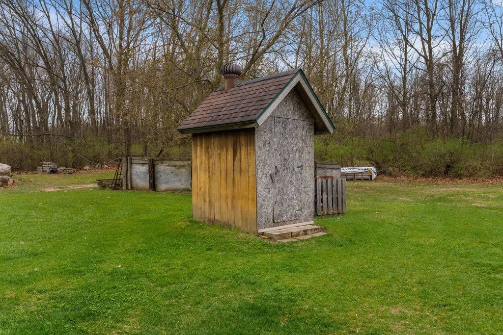 1841 N Bunn Road Hillsdale Township MI 49242
