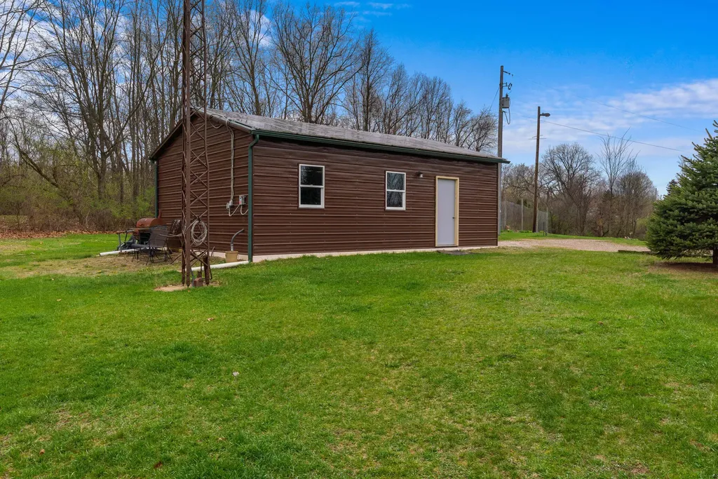 1841 N Bunn Road Hillsdale Township MI 49242