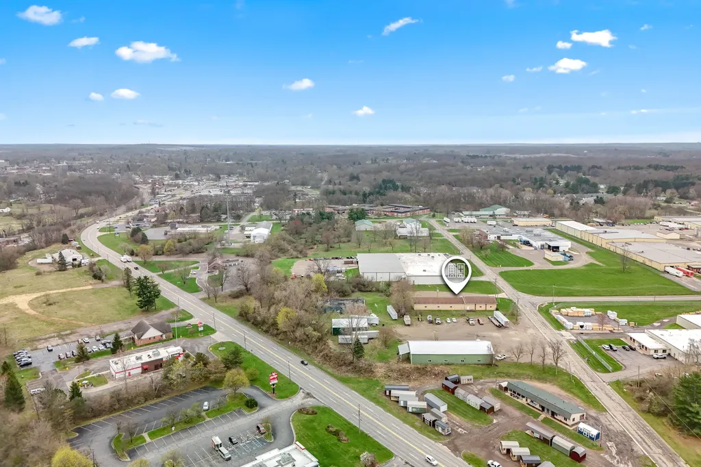 305 Arch Avenue Hillsdale City MI 49242