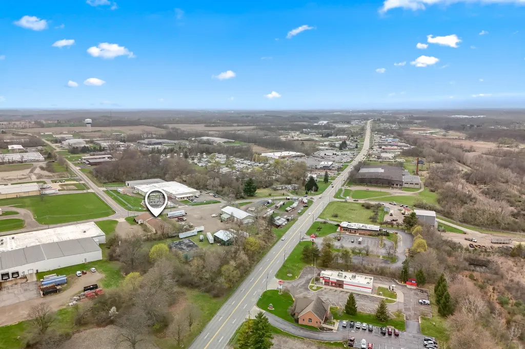 305 Arch Avenue Hillsdale City MI 49242