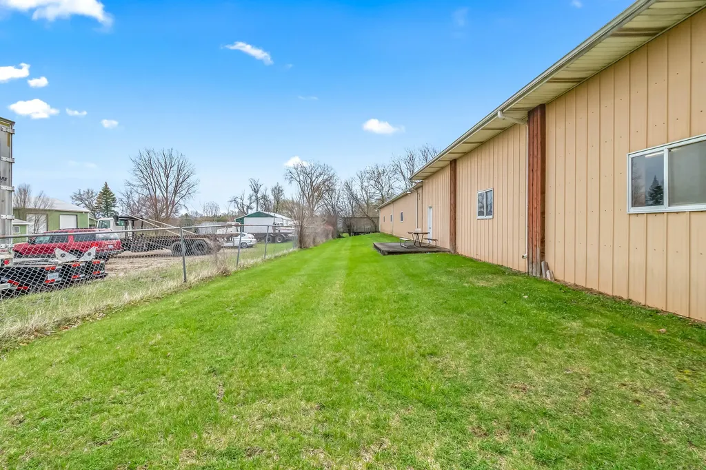 305 Arch Avenue Hillsdale City MI 49242
