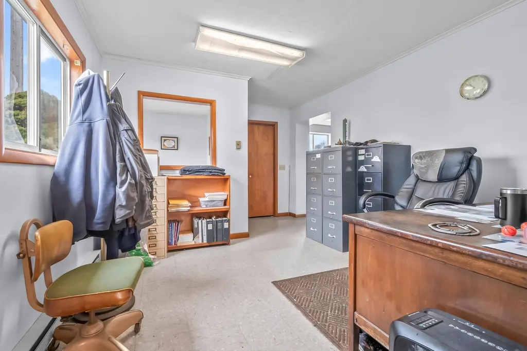 305 Arch Avenue Hillsdale City MI 49242