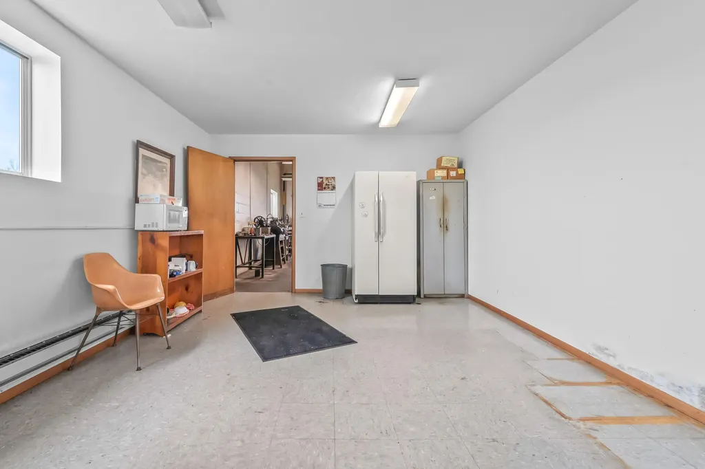 305 Arch Avenue Hillsdale City MI 49242