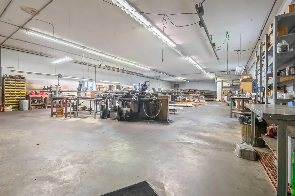 305 Arch Avenue Hillsdale City MI 49242