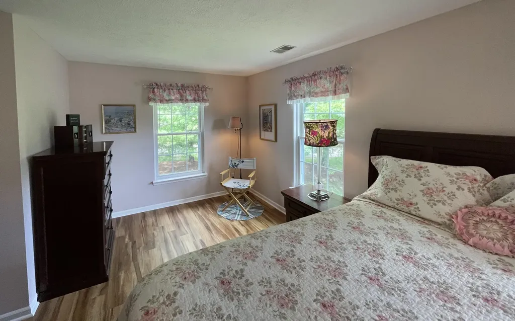732 W Barrington Circle Summit Township MI 49203