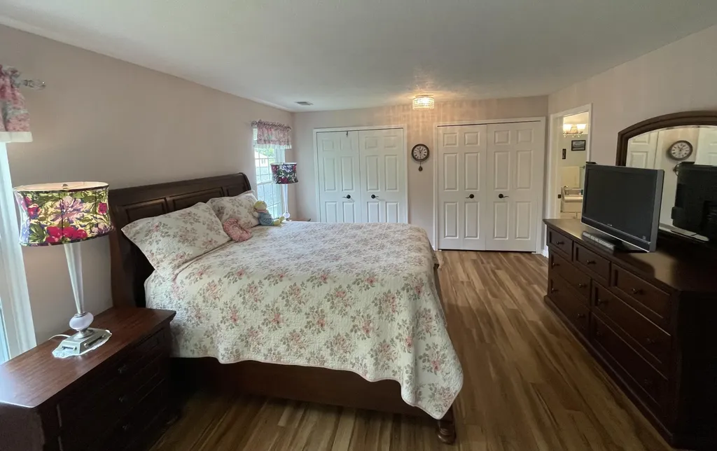 732 W Barrington Circle Summit Township MI 49203