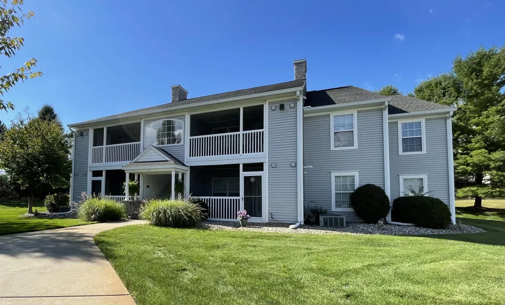 732 W Barrington Circle Summit Township MI 49203