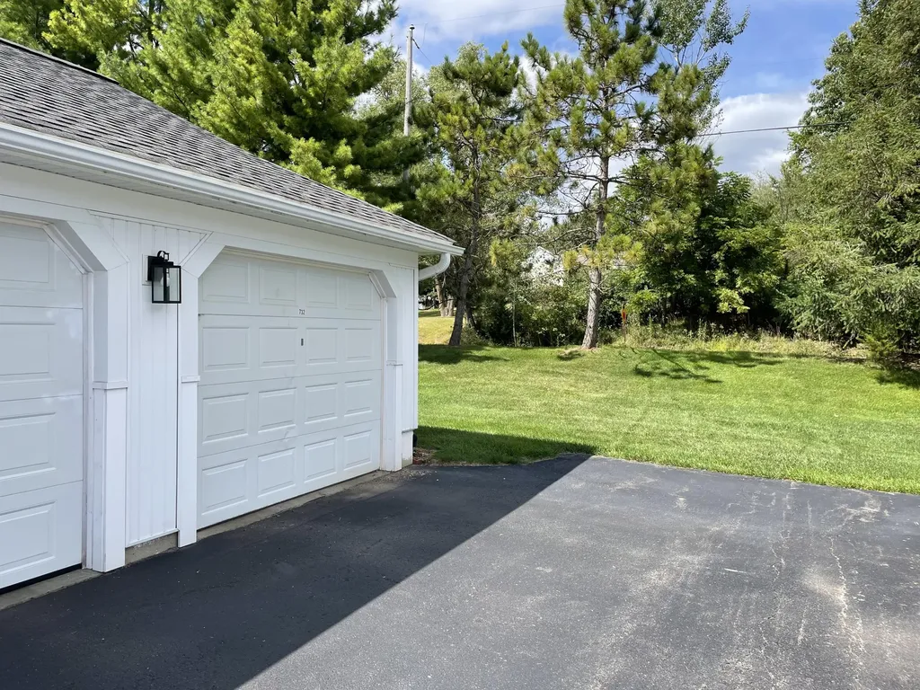 732 W Barrington Circle Summit Township MI 49203