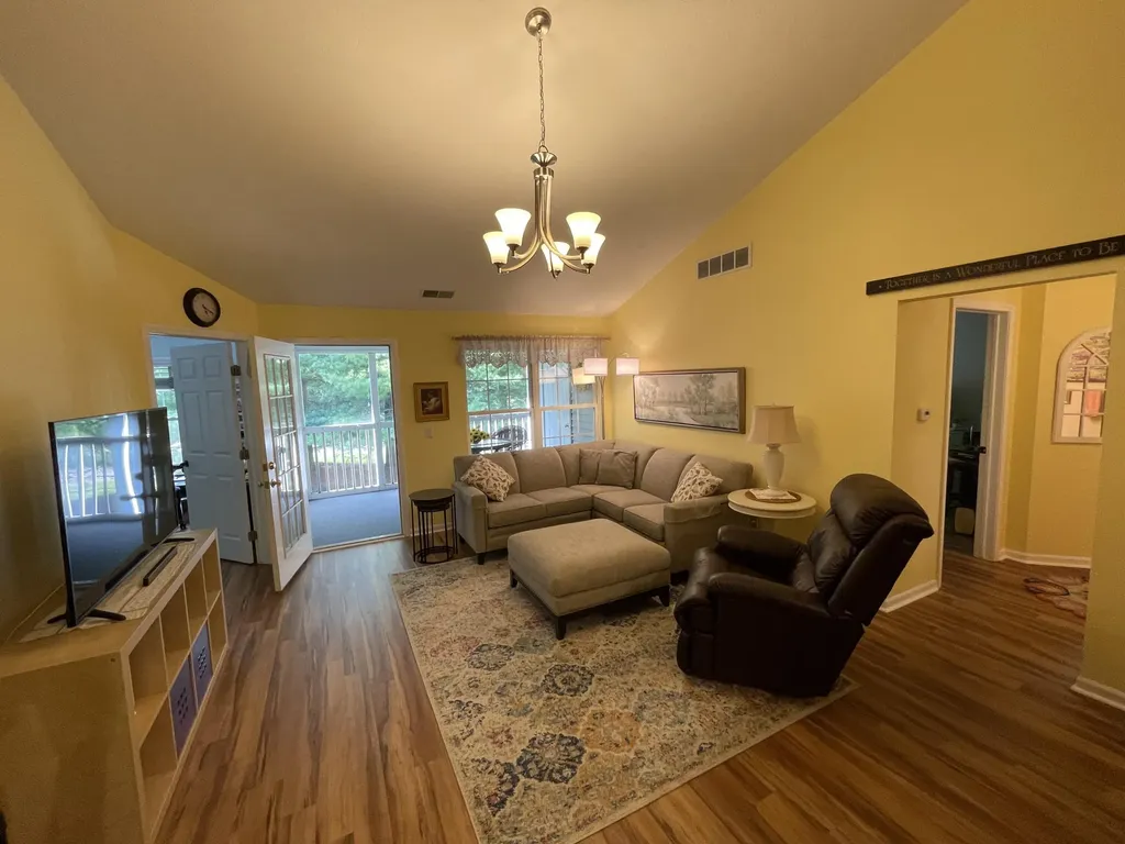 732 W Barrington Circle Summit Township MI 49203