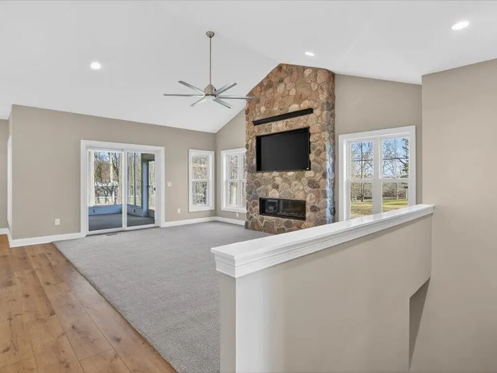 1132 Lochaven Circle Hillsdale Township MI 49242