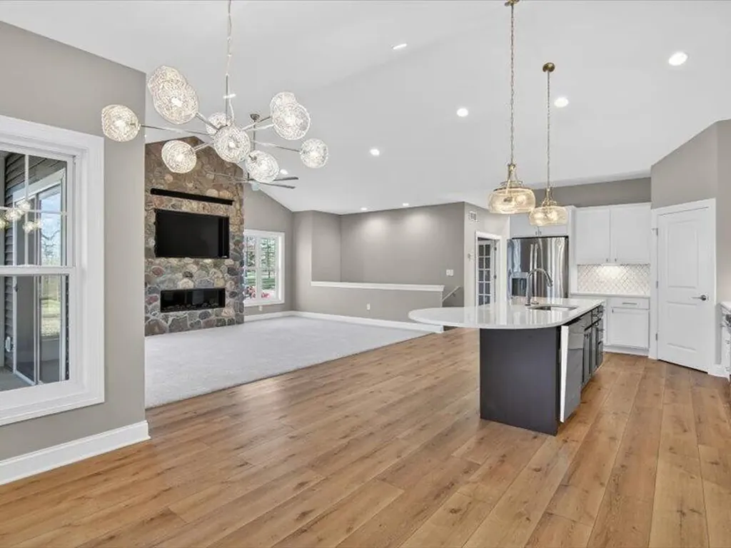 1132 Lochaven Circle Hillsdale Township MI 49242