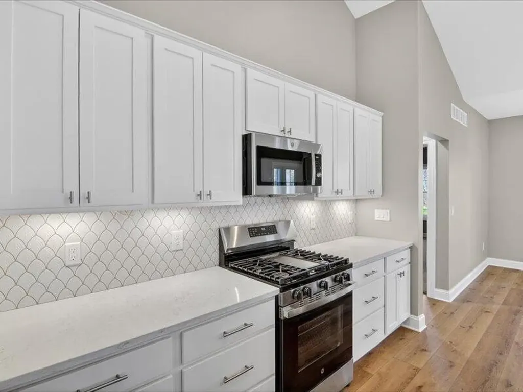 1132 Lochaven Circle Hillsdale Township MI 49242