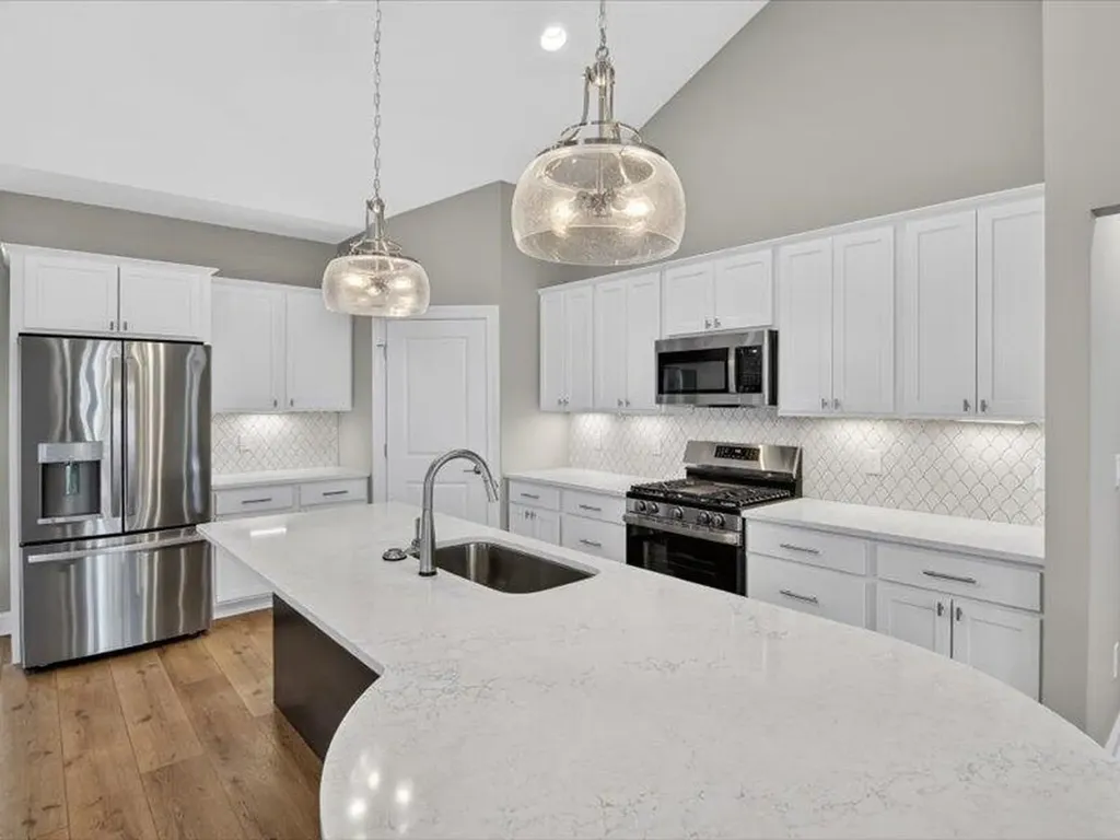 1132 Lochaven Circle Hillsdale Township MI 49242