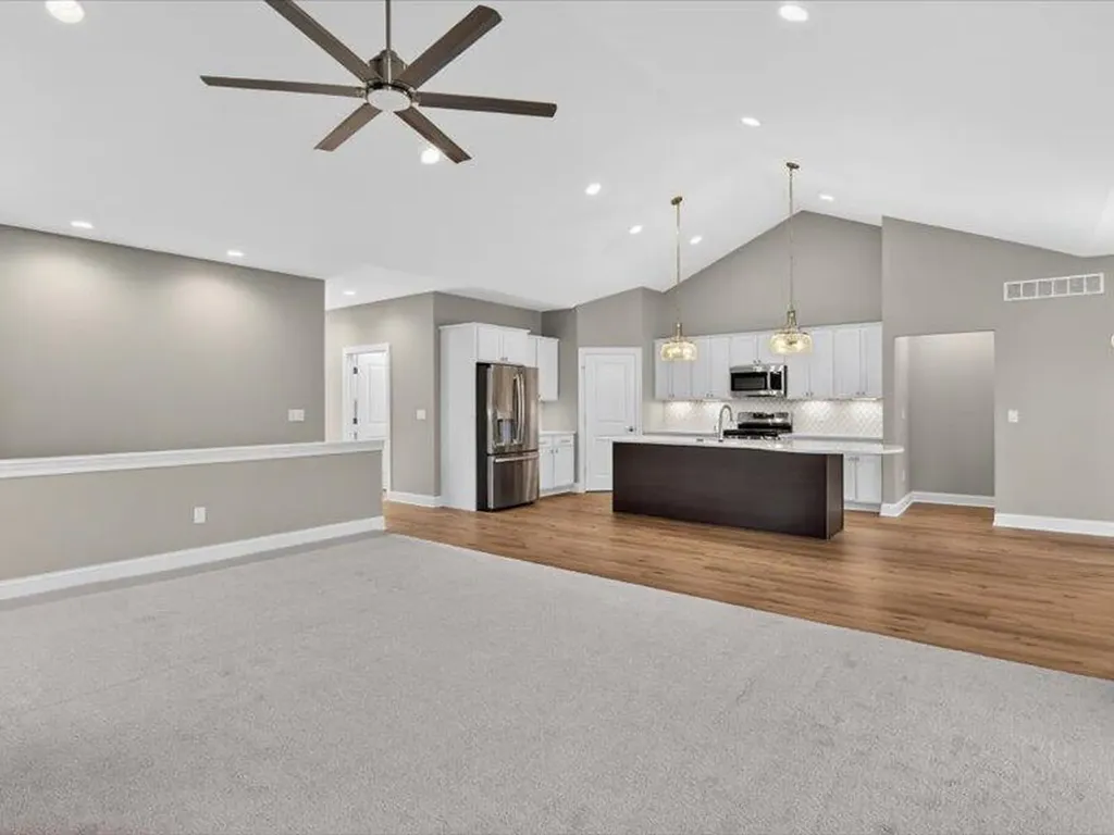 1132 Lochaven Circle Hillsdale Township MI 49242