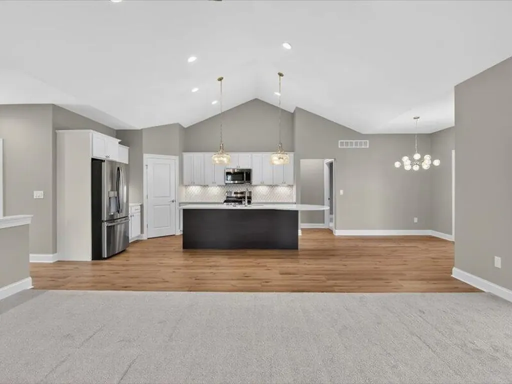 1132 Lochaven Circle Hillsdale Township MI 49242