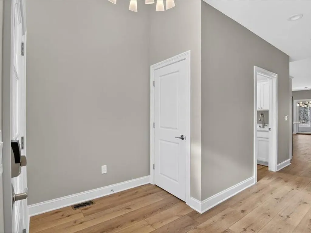 1132 Lochaven Circle Hillsdale Township MI 49242