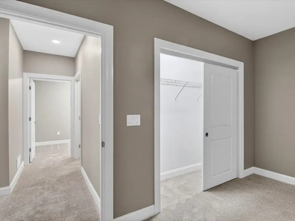1132 Lochaven Circle Hillsdale Township MI 49242
