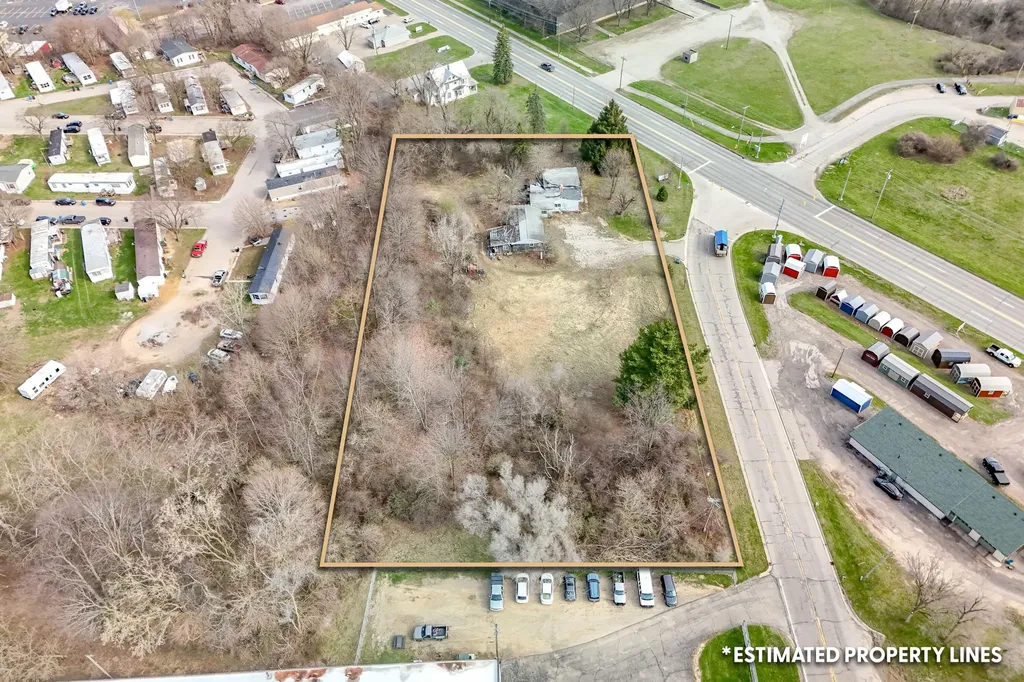 2806 W Carleton Road Hillsdale City MI 49242