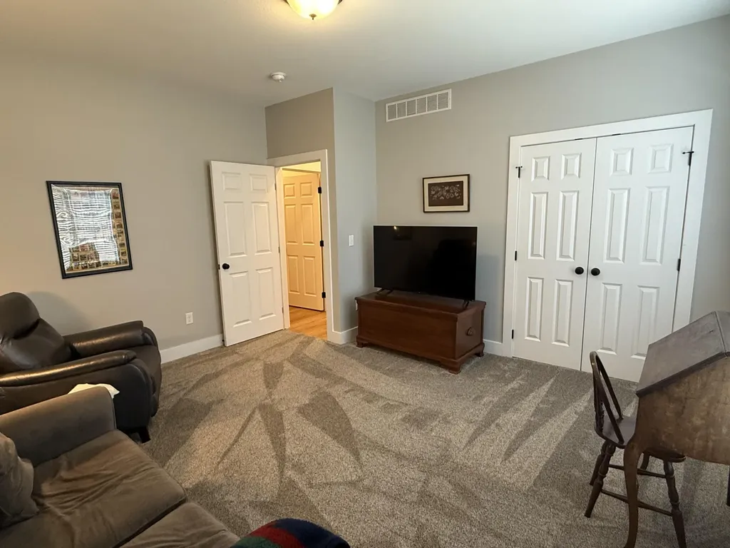 238 Glei Court Hillsdale City MI 49242