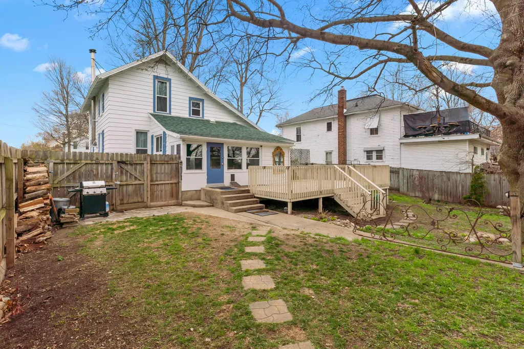 79 Budlong Street Hillsdale City MI 49242