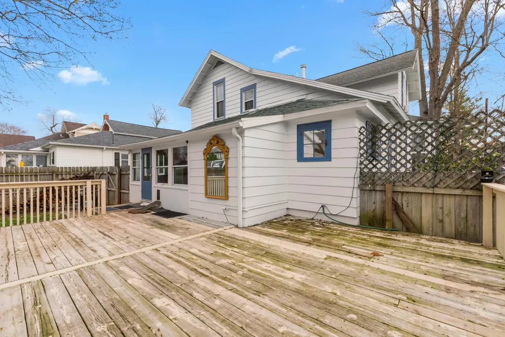 79 Budlong Street Hillsdale City MI 49242