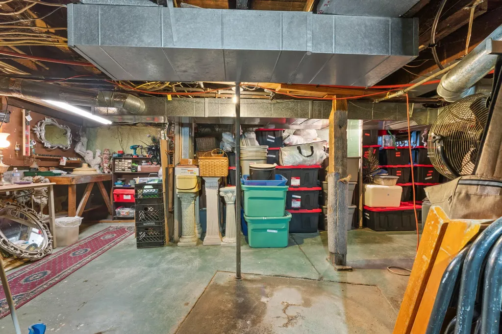 79 Budlong Street Hillsdale City MI 49242