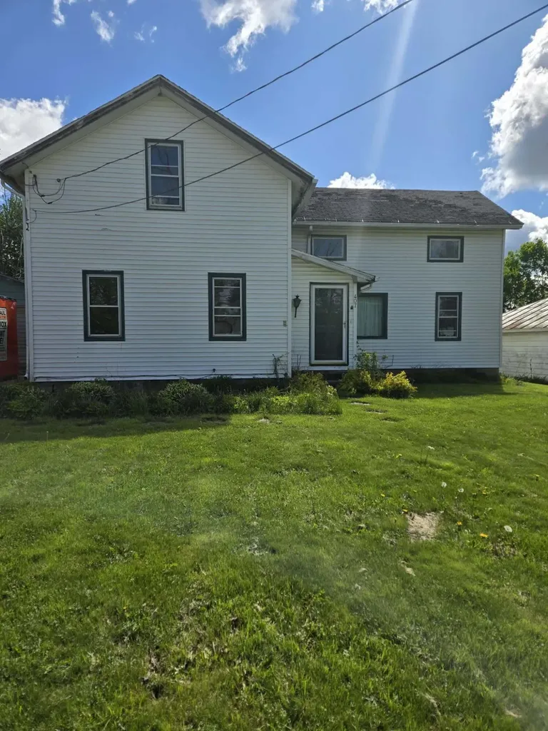 407 Chestnut Street Reading City MI 49274