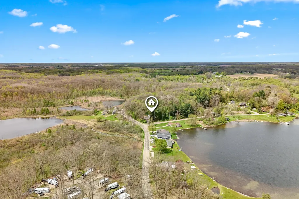 1050 Earlyn Drive Hillsdale Township MI 49242