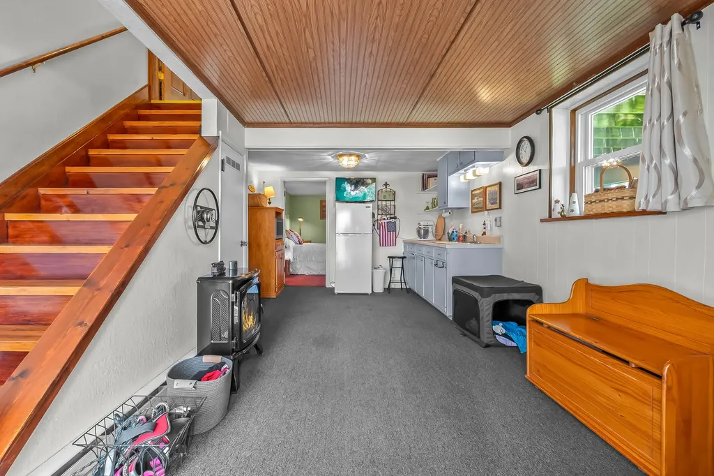 1050 Earlyn Drive Hillsdale Township MI 49242